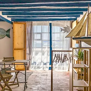 estudio-suite-con-encanto-en-primera-lnea-de-mar.catalonia-hotels.com/